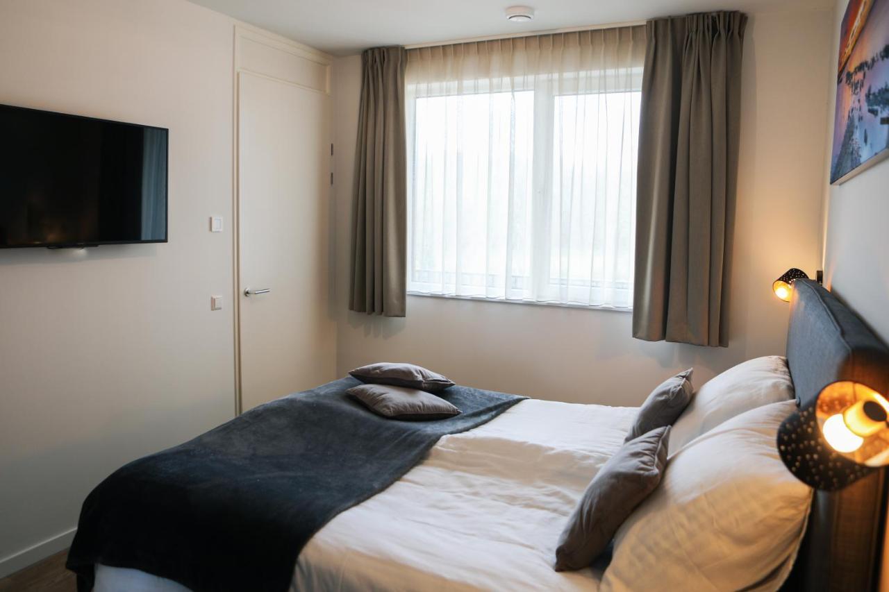 Luxe 4 Persoons Appartement In Residence Marina Kamperland 2C Ngoại thất bức ảnh